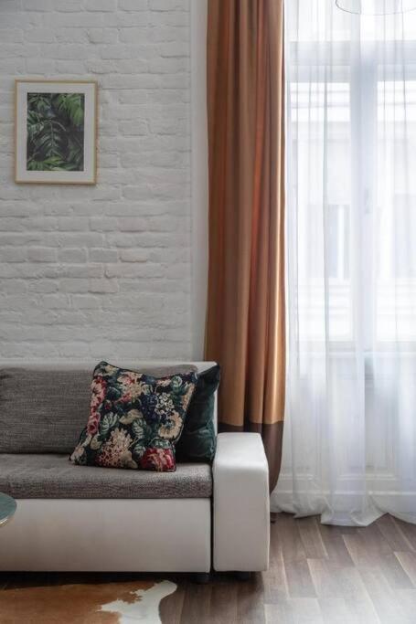 Chic, Captivating Space Budapeste